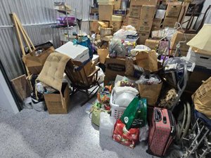 10 x 20 storage unit in Pinellas Park, FL