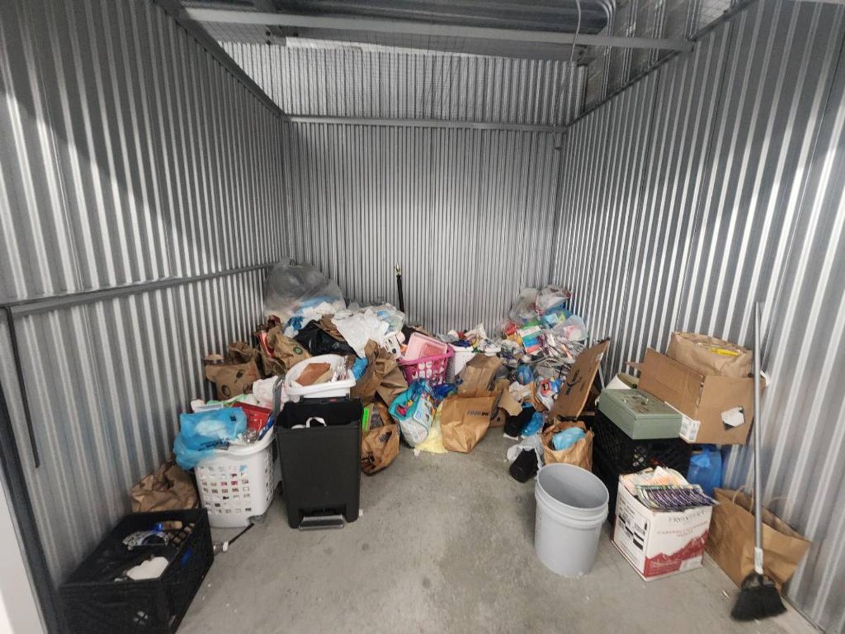 10 x 10 storage unit in Richmond, VA