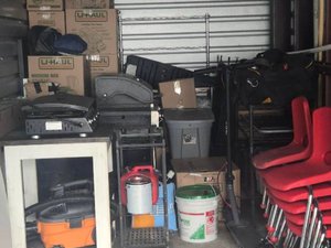 8 x 20 unit in Virginia Beach