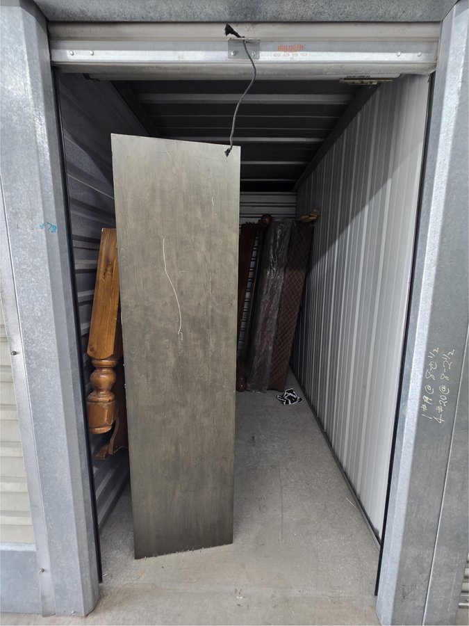 5 x 10 storage unit in El Paso, TX