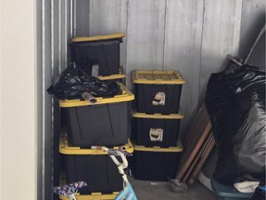10 x 10 storage unit in Phillipsburg, NJ