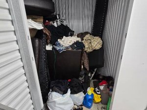 10 x 5 storage unit in Indianapolis, IN