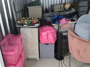 10 x 10 storage unit in West Hartford, CT