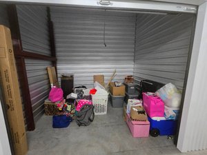 10 x 8 storage unit in Houston, TX