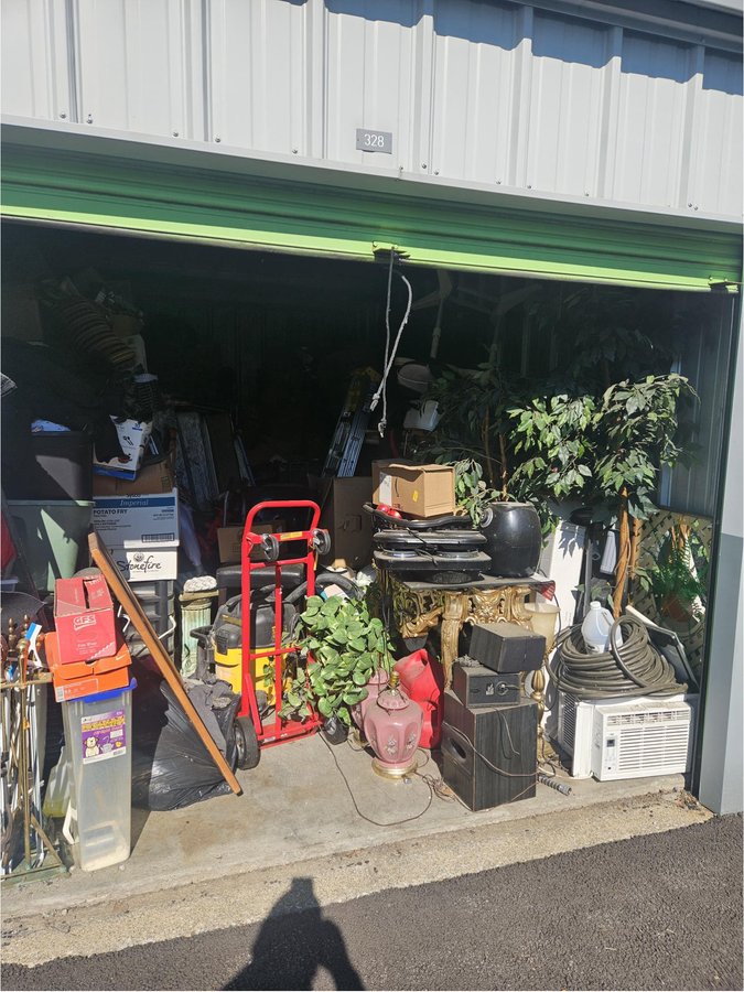 10 x 20 storage unit in Columbus, OH