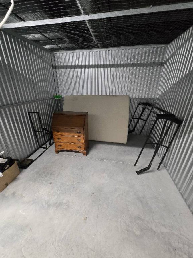 10 x 10 storage unit in Fort Wayne, IN