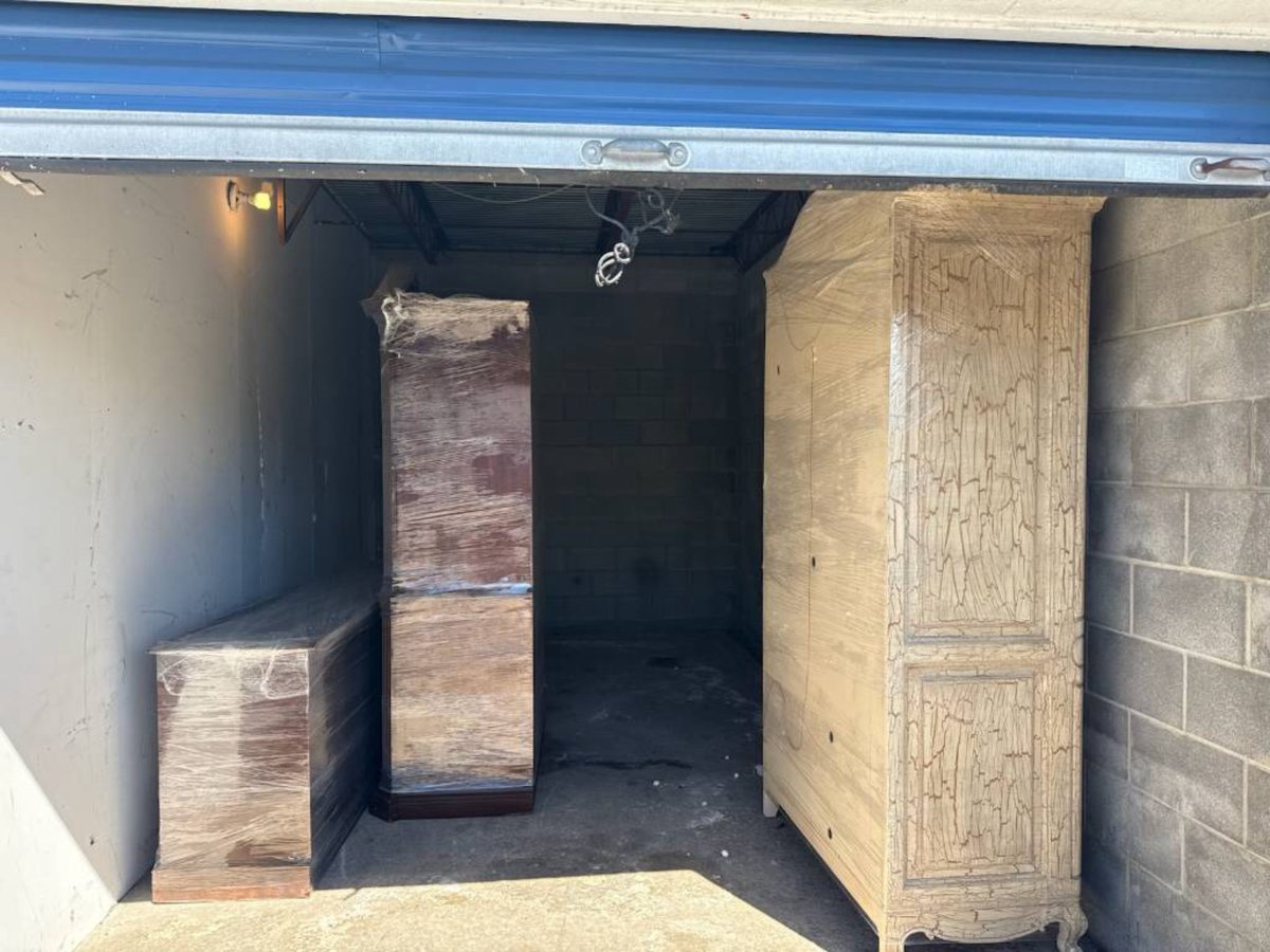 10 x 20 storage unit in Houston, TX