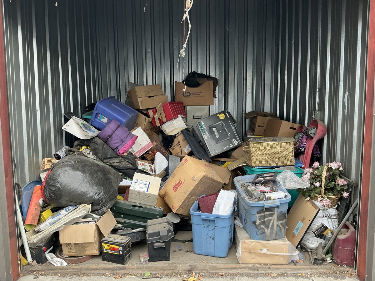 10 x 10 storage unit in Sparks, NV