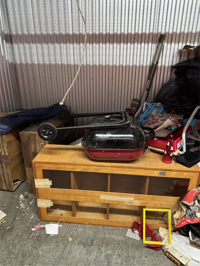 7 x 10 storage unit in Bronx, NY