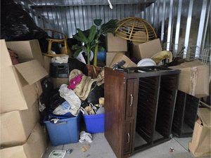 10 x 10 storage unit in West Hartford, CT