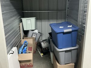 5 x 7 storage unit in Reno, NV