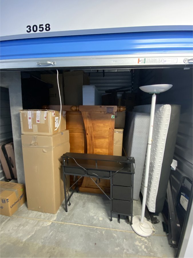 10 x 15 storage unit in Fishers, IN