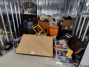 10 x 10 storage unit in Rocky Hill, CT