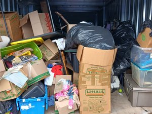 10 x 30 storage unit in Oswego, IL