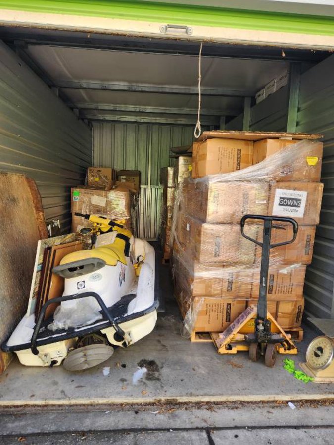 10 x 20 storage unit in Kenner, LA