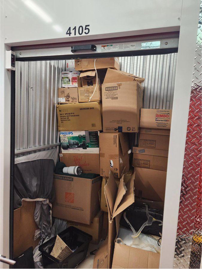 5 x 5 storage unit in Woodstock, GA