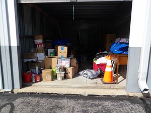 10 x 15 storage unit in Groton, CT