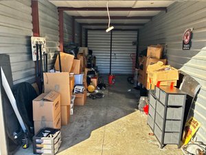 10 x 25 storage unit in Cincinnati, OH