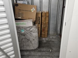 5 x 5 storage unit in Hackensack, NJ