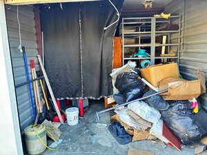 10 x 30 storage unit in Cincinnati, OH