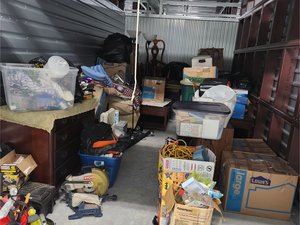 10 x 20 storage unit in Lakeland, FL