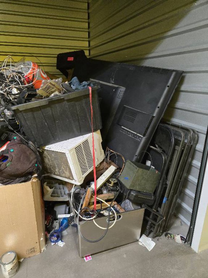10 x 10 storage unit in Mesa, AZ