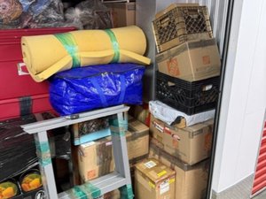 10 x 10 storage unit in Brooklyn, NY