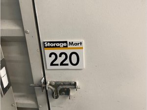 5 x 10 storage unit in Davenport, IA