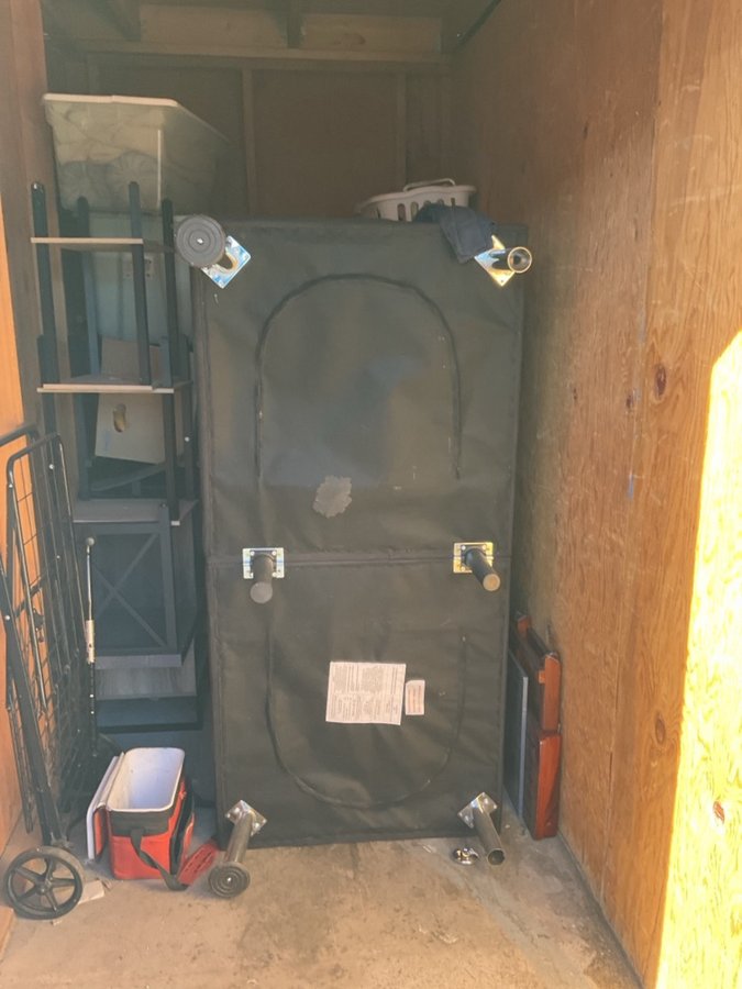5 x 10 storage unit in Tucson, AZ