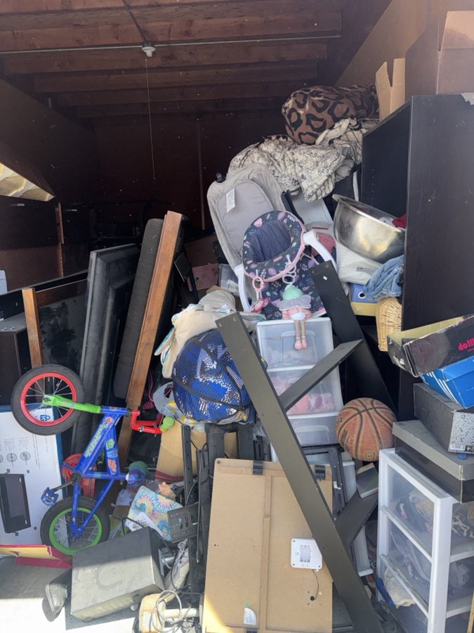 10 x 20 storage unit in San Jose, CA