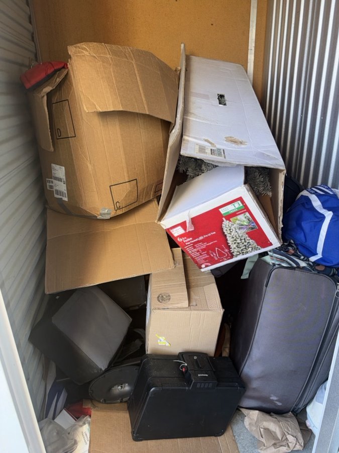 5 x 5 storage unit in San Jose, CA