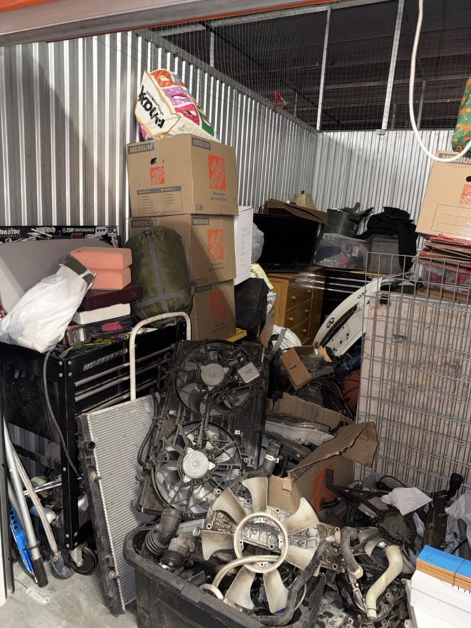 10 x 15 storage unit in Santa Clara, CA