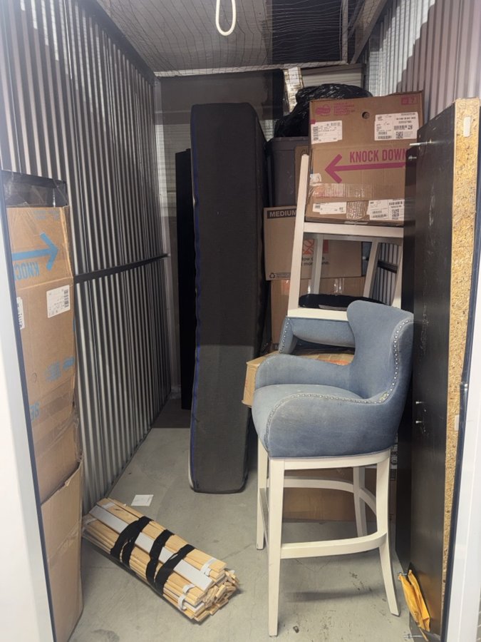 5 x 10 storage unit in San Jose, CA