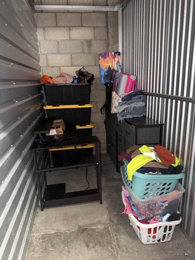 5 x 10 storage unit in San Jose, CA