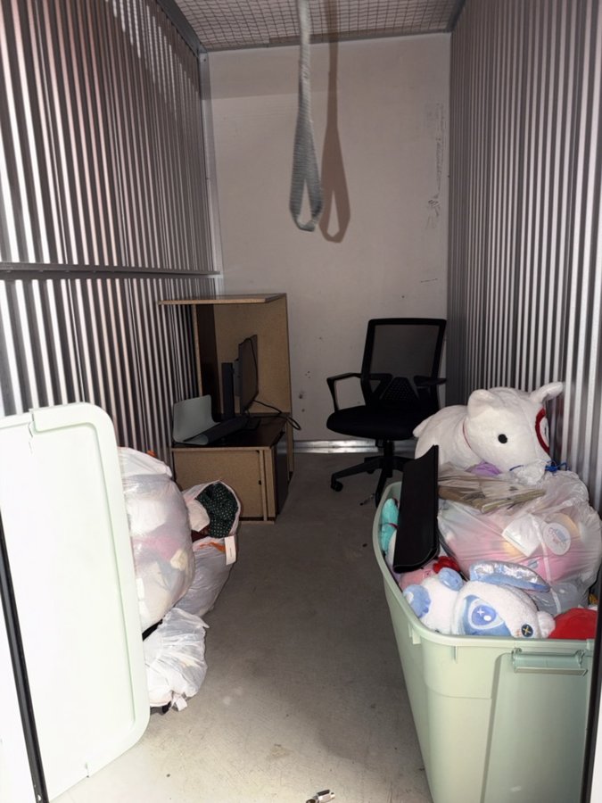 5 x 10 storage unit in San Jose, CA