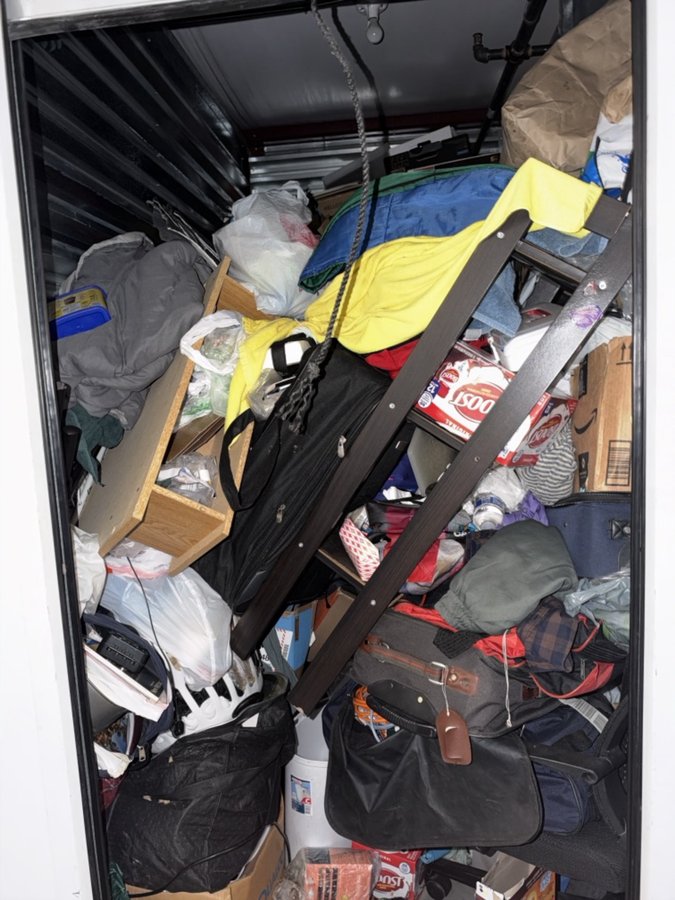 5 x 10 storage unit in Santa Clara, CA