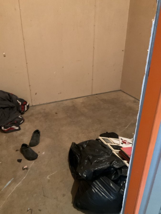 10 x 10 storage unit in Birmingham, AL
