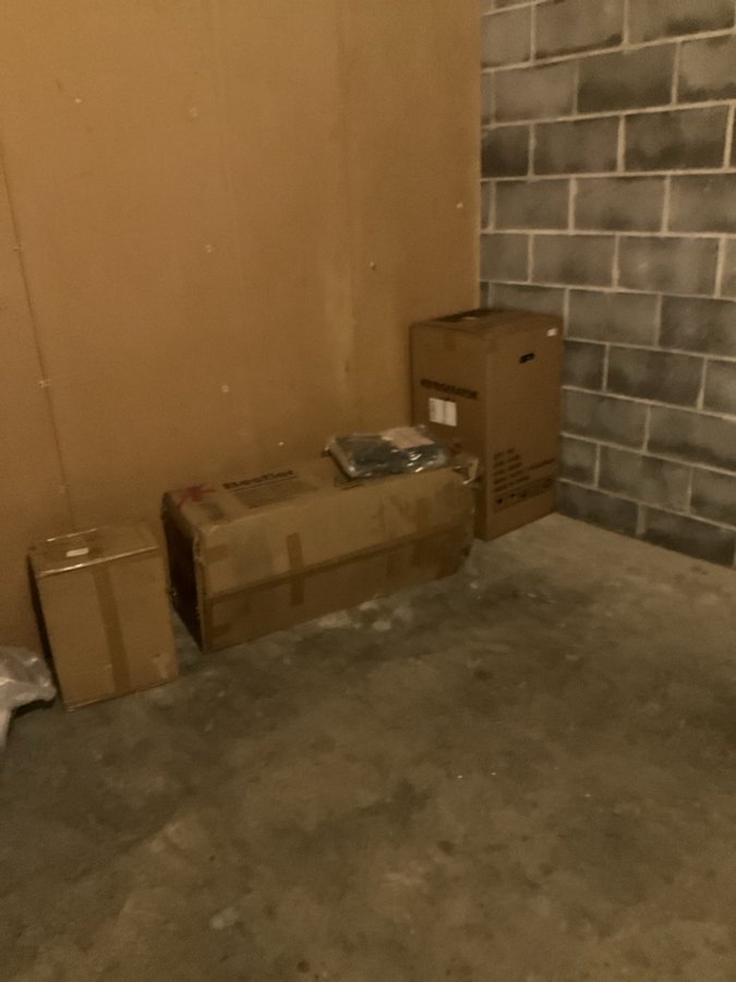 10 x 10 storage unit in Birmingham, AL