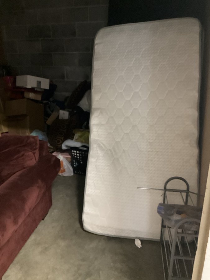 10 x 10 storage unit in Birmingham, AL