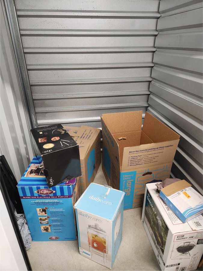 5 x 5 storage unit in Mooresville, NC