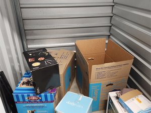 5 x 5 storage unit in Mooresville, NC