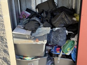 5 x 5 storage unit in Novi, MI