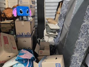 10 x 10 storage unit in Arlington, TX