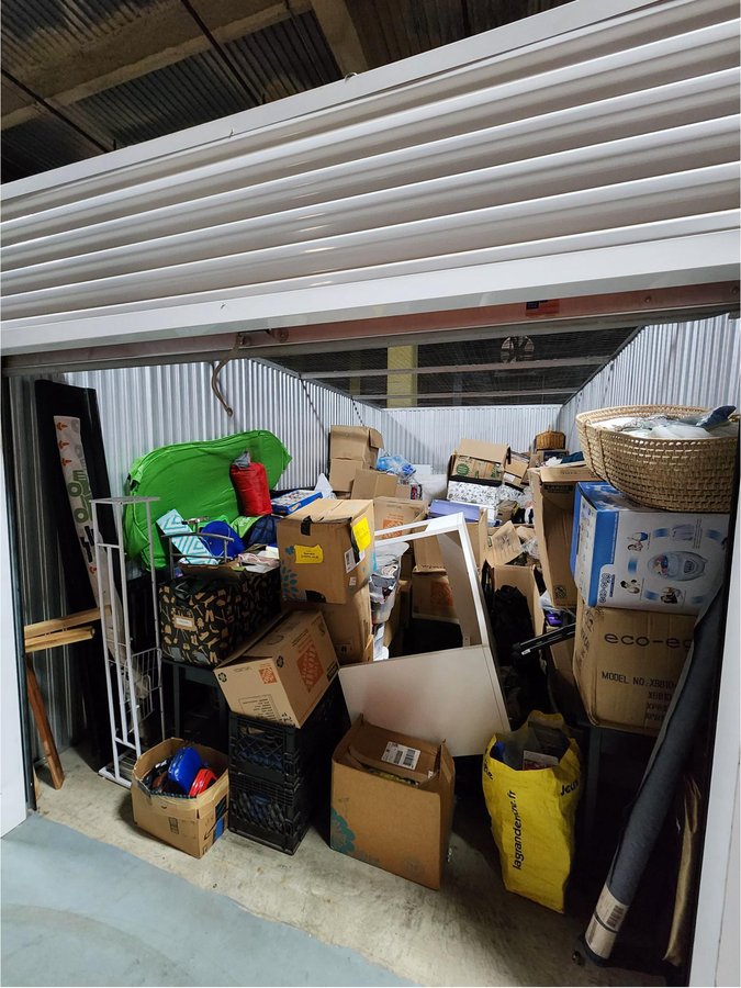 10 x 20 storage unit in Wayne, NJ