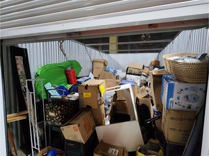 10 x 20 storage unit in Wayne, NJ