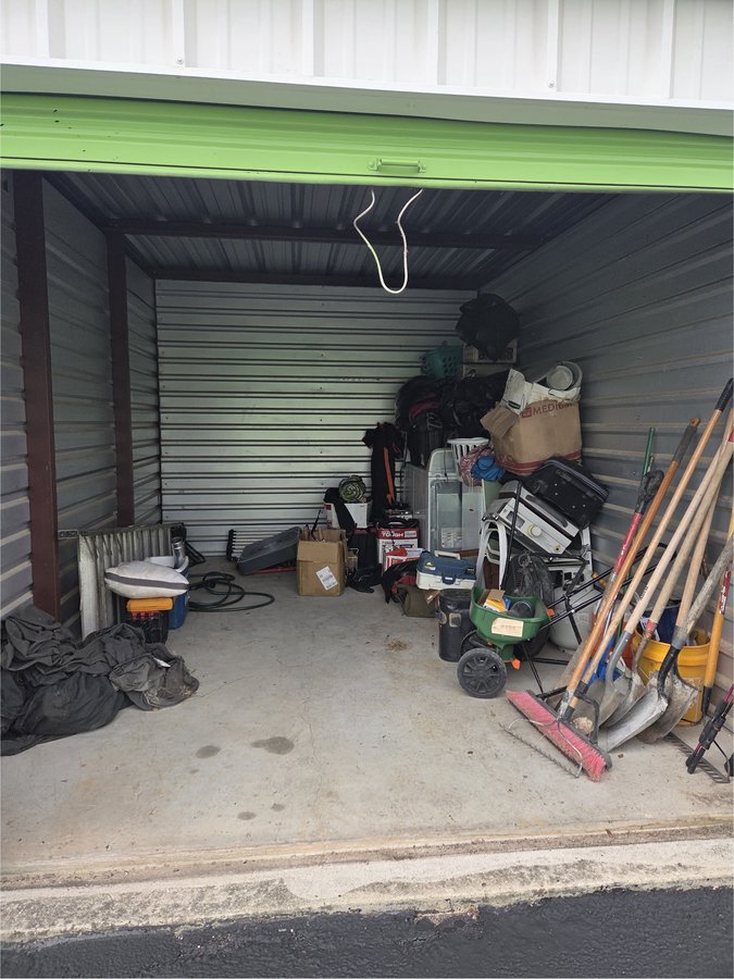 10 x 15 storage unit in Liberty Hill, TX