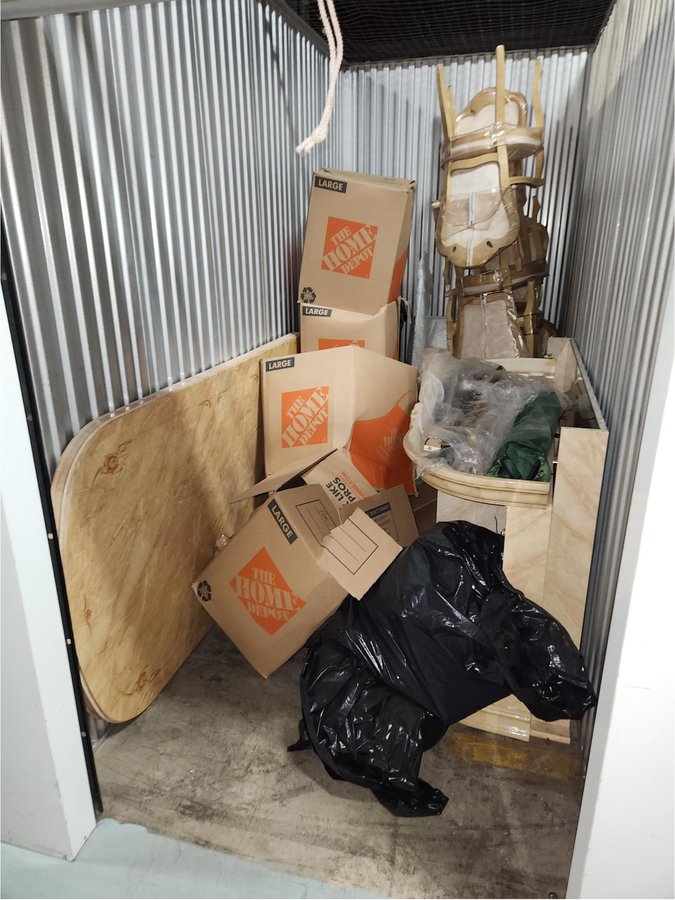 5 x 10 storage unit in Wayne, NJ