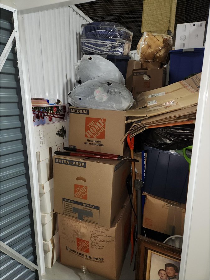 5 x 10 storage unit in Wayne, NJ