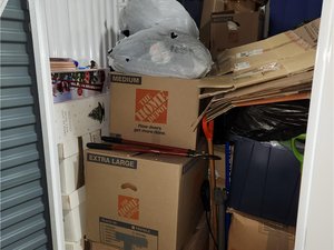 5 x 10 storage unit in Wayne, NJ