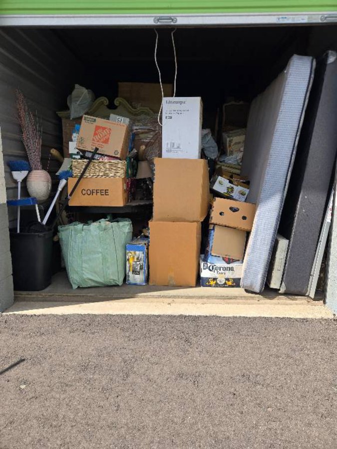 10 x 25 storage unit in Phoenix, AZ